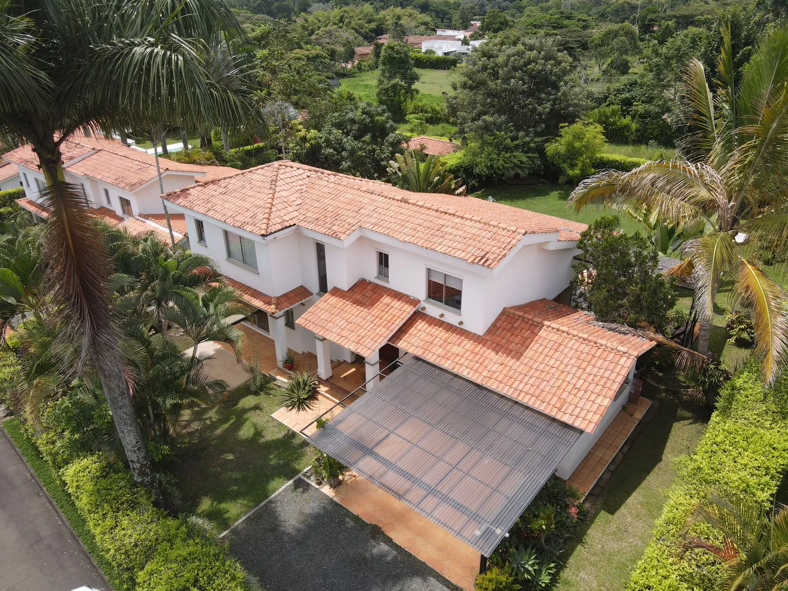 Fachada principal de la casa campestre en Arrecife
